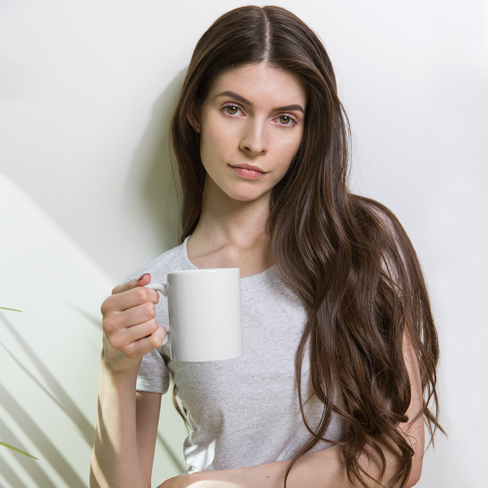 Weiße, glänzende Tasse